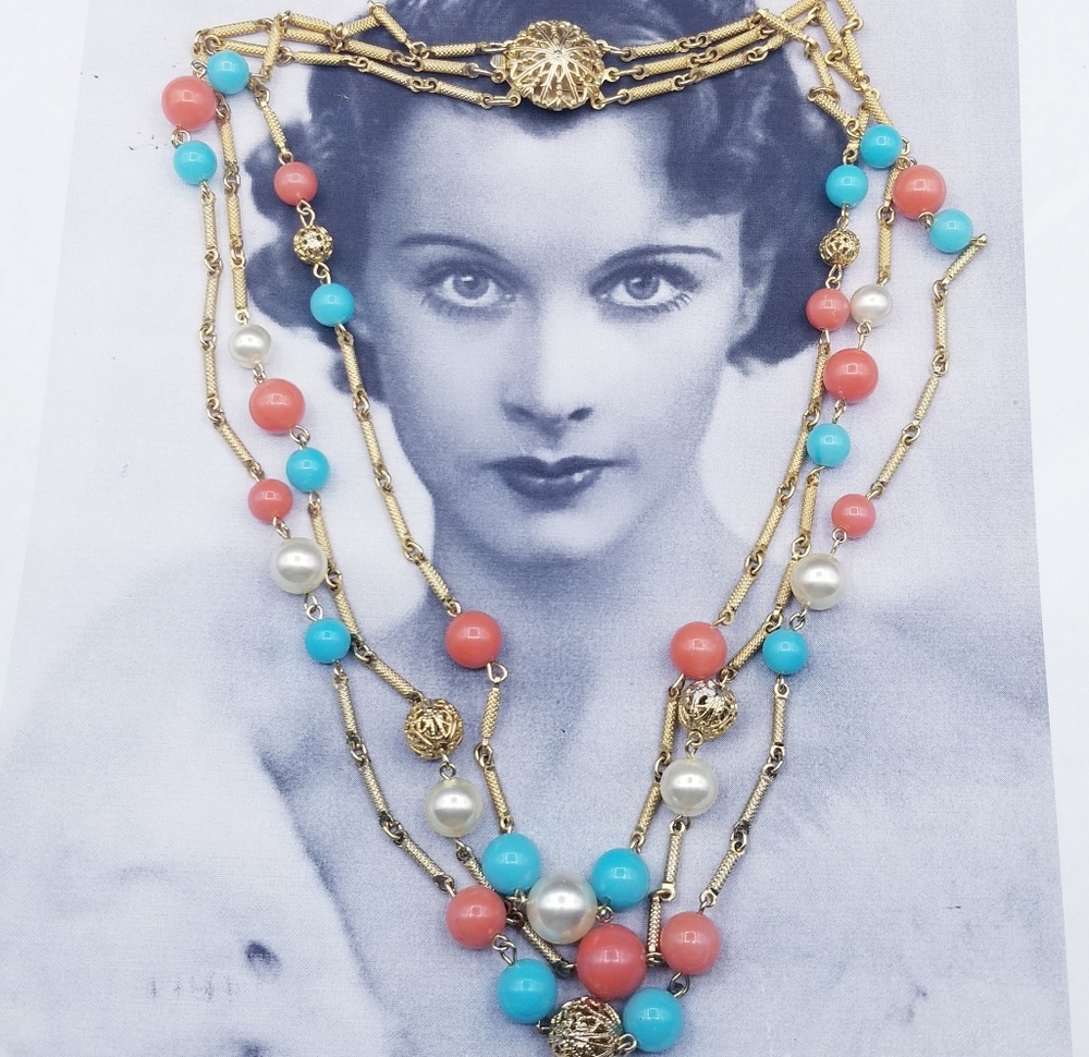 Vintage goldtone turquoise coral 3 tier necklace